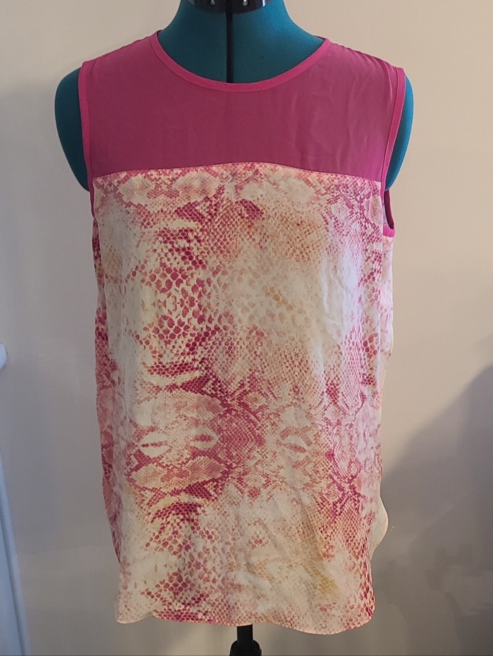 #10 -Vince Camuto Pink and White Sleeveless Sheer Panel Top, Small - Picture 3 of 8